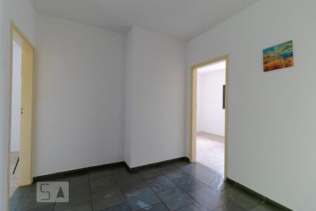 Casa à venda com 302m², 10 quartos e 6 vagas Casa à venda com 302m², 10 quartos e 6 vagasHall do Andar superior