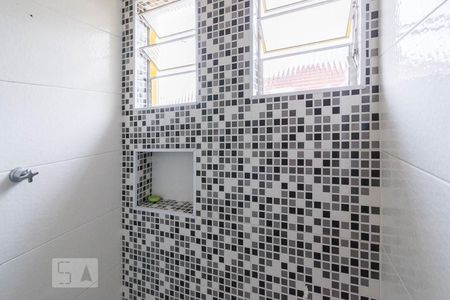 Banheiro de casa à venda com 3 quartos, 146m² em Km 18, Osasco