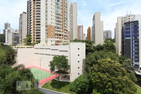 Vista da varanda da sala de apartamento à venda com 2 quartos, 69m² em Vila Suzana, São Paulo