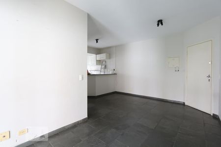 Sala de apartamento à venda com 2 quartos, 69m² em Vila Suzana, São Paulo