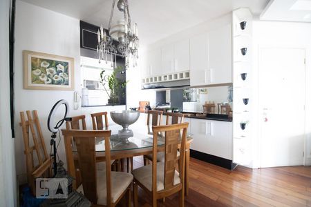 Sala de apartamento à venda com 3 quartos, 100m² em Jardim Independência, São Paulo