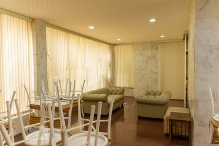 Apartamento à venda com 300m², 6 quartos e 4 vagas Apartamento à venda com 300m², 6 quartos e 4 vagasÁrea comum - Salão de festas