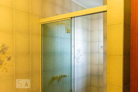 Apartamento à venda com 300m², 6 quartos e 4 vagas Apartamento à venda com 300m², 6 quartos e 4 vagasBanheiro da Suíte 1 - Box