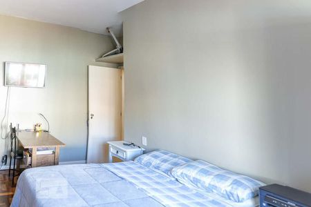 Quarto 2 de apartamento para alugar com 2 quartos, 78m² em Cidade Baixa, Porto Alegre