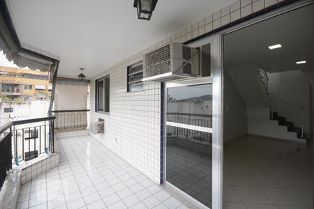 Varanda de apartamento à venda com 3 quartos, 162m² em Anil, Rio de Janeiro