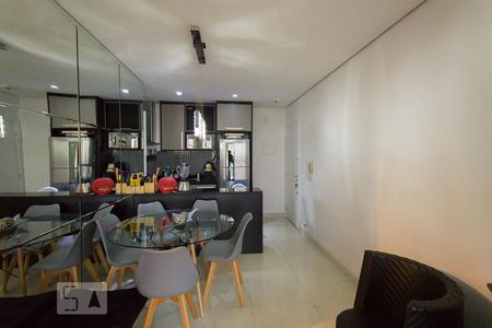 Sala de apartamento à venda com 3 quartos, 60m² em Jardim Celeste, São Paulo