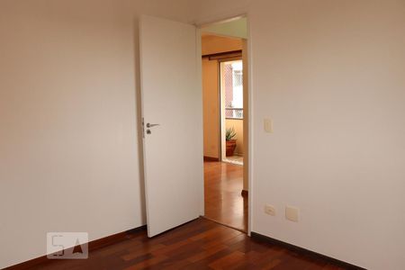 Quarto 1 de apartamento para alugar com 2 quartos, 60m² em Vila Gumercindo, São Paulo