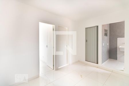 Sala/Cozinha de casa para alugar com 2 quartos, 40m² em Vila Guilherme, São Paulo