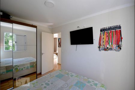 Quarto 1 de apartamento à venda com 2 quartos, 47m² em Jardim Celeste, São Paulo