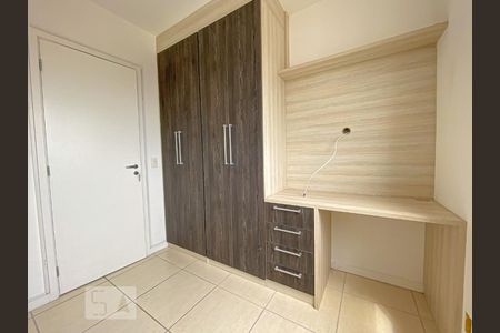 Quarto 1 de apartamento para alugar com 3 quartos, 59m² em Madureira, Rio de Janeiro