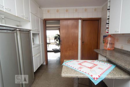 Cozinha de apartamento à venda com 4 quartos, 170m² em Vila Morse, São Paulo