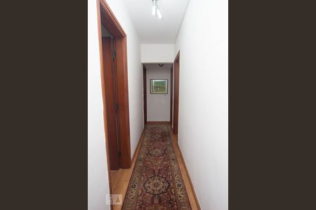 Corredor de apartamento à venda com 4 quartos, 170m² em Vila Morse, São Paulo