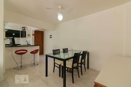 Sala de apartamento para alugar com 2 quartos, 84m² em Vila Uberabinha, São Paulo