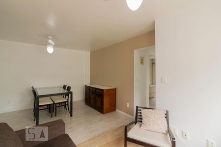 Sala de apartamento para alugar com 2 quartos, 84m² em Vila Uberabinha, São Paulo