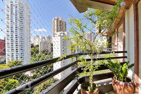 Varanda da Sala de apartamento à venda com 3 quartos, 126m² em Real Parque, São Paulo