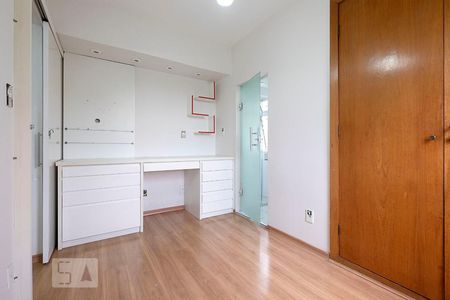 Suíte de apartamento para alugar com 2 quartos, 70m² em Pinheiros, São Paulo