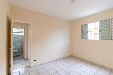 Quarto 2 de casa para alugar com 2 quartos, 70m² em Vila Ré, São Paulo