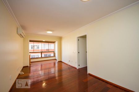 Sala de apartamento para alugar com 2 quartos, 76m² em Petrópolis, Porto Alegre