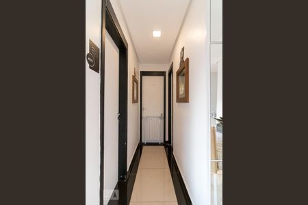 Corredor de apartamento para alugar com 2 quartos, 46m² em Ponte Grande, Guarulhos
