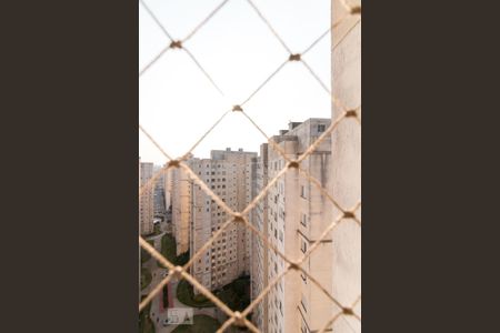 Vista sala de apartamento para alugar com 2 quartos, 46m² em Ponte Grande, Guarulhos