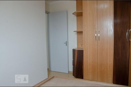 Quarto 1 de apartamento à venda com 2 quartos, 62m² em Vila Nivi, São Paulo