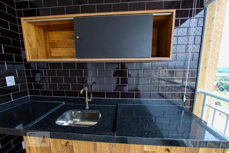 Detalhe Varanda da Sala de apartamento à venda com 2 quartos, 74m² em Vila Antonieta, Guarulhos