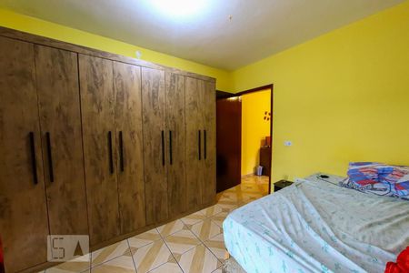 Suite 1 de casa à venda com 4 quartos, 266m² em Vila Barros, Guarulhos