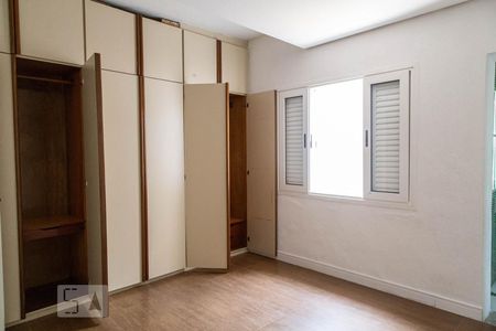 Quarto Suíte de casa para alugar com 2 quartos, 150m² em Vila Regente Feijó, São Paulo