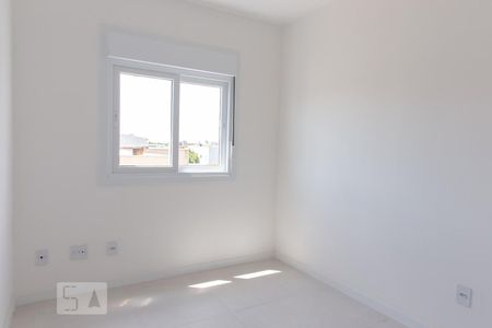 Quarto  de apartamento para alugar com 2 quartos, 76m² em Santa Maria Goretti, Porto Alegre