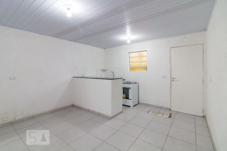 Sala e quarto de kitnet/studio para alugar com 1 quarto, 17m² em Vila Hermínia, Guarulhos