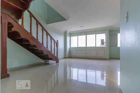 Sala piso inferior de apartamento para alugar com 2 quartos, 150m² em Vila Industrial, Campinas