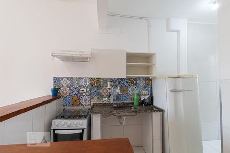 Cozinha de kitnet/studio à venda com 1 quarto, 32m² em Santa Cecília, São Paulo