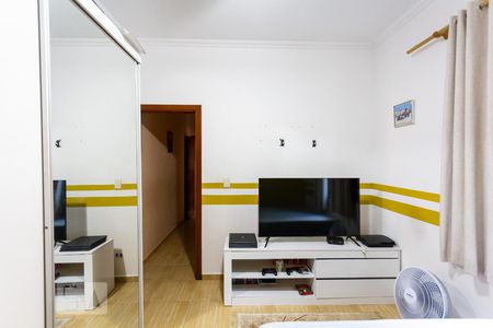 Suite de casa à venda com 4 quartos, 200m² em Jardim Sarah, São Paulo