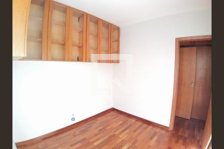 Apartamento à venda com 3 quartos, 180m² em Manacás, Belo Horizonte