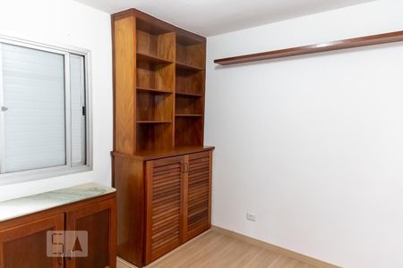 Quarto 1 de apartamento para alugar com 2 quartos, 54m² em Jabaquara, São Paulo