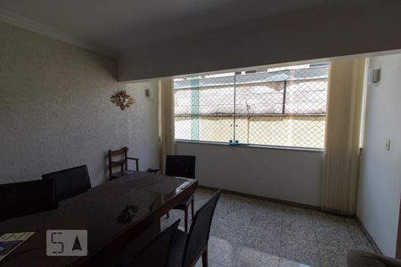 Sala de apartamento para alugar com 3 quartos, 98m² em Palmares, Belo Horizonte