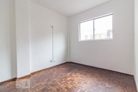 Quarto de apartamento para alugar com 1 quarto, 32m² em Rebouças , Curitiba