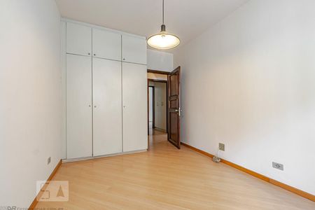 1º Dormitório de apartamento para alugar com 3 quartos, 118m² em Batel, Curitiba