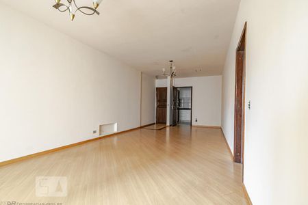 Sala de apartamento para alugar com 3 quartos, 118m² em Batel, Curitiba