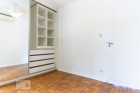 Quarto 1 de casa para alugar com 2 quartos, 120m² em Alto de Pinheiros, São Paulo