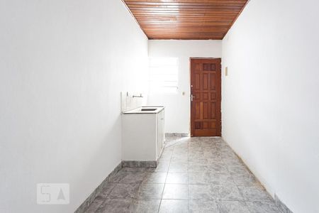 Sala e cozinha de casa de condomínio para alugar com 1 quarto, 50m² em Vila Yara, Osasco