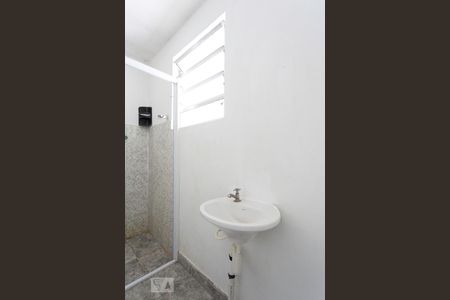 Banheiro da Suíte de casa de condomínio para alugar com 1 quarto, 50m² em Vila Yara, Osasco