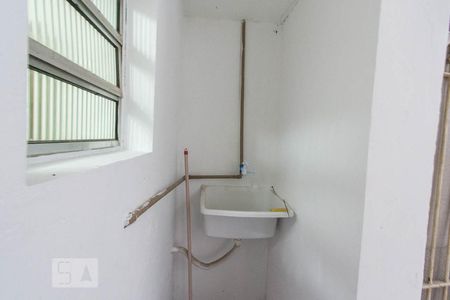 Casa para alugar com 45m², 1 quarto e sem vaga Casa para alugar com 45m², 1 quarto e sem vagaLavanderia