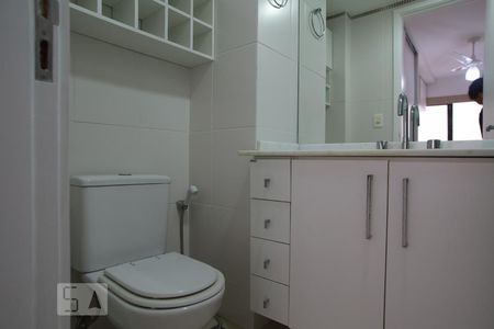 Banheiro Suíte de apartamento para alugar com 3 quartos, 80m² em Tijuca, Rio de Janeiro
