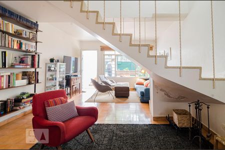 Sala de casa para alugar com 7 quartos, 224m² em Sumarezinho, São Paulo