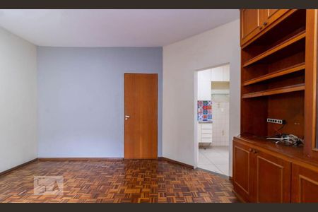 Apartamento para alugar com 73m², 2 quartos e 1 vagaSala