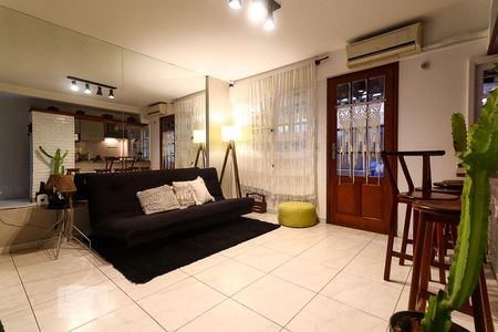 Sala de casa para alugar com 2 quartos, 60m² em Recreio dos Bandeirantes, Rio de Janeiro