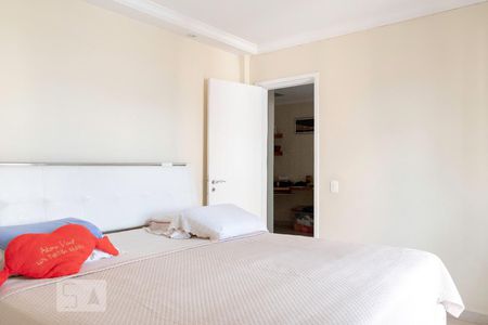 Suíte de apartamento à venda com 3 quartos, 147m² em Vila Moinho Velho, São Paulo