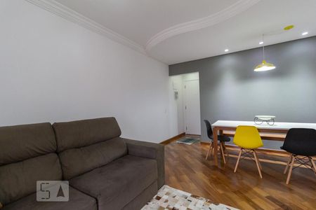 Sala de apartamento para alugar com 3 quartos, 75m² em Jardim Bonfiglioli, São Paulo