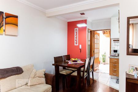 Sala de casa à venda com 2 quartos, 69m² em Vila Homero Thon, Santo André